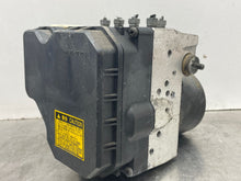 Load image into Gallery viewer, ABS ANTI-LOCK BRAKE PUMP Toyota Rav4 2004 04 2005 05 - NW391711
