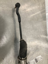 Load image into Gallery viewer, STEERING RACK Rav 4 2004 04 2005 05 - NW404157
