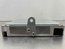Load image into Gallery viewer, ECU ECM COMPUTER Toyota Rav 4 2005 05 4x4 Auto - NW395491
