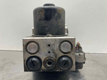 Load image into Gallery viewer, ABS PUMP AVALON CAMRY ES300 SOLARA 97 98 99 00 01 02 03 - NW391714
