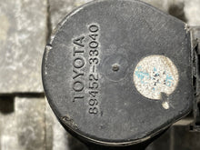 Load image into Gallery viewer, THROTTLE BODY Lexus RX300 1999 99 2000 00 2001 01 02 03 - NW178243
