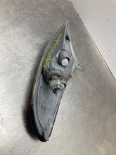 Load image into Gallery viewer, PARKLAMP Solara 2002 02 2003 03 Fender Mount Right - NW397275
