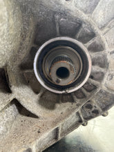 Load image into Gallery viewer, MANUAL TRANSMISSION Volkswagen Tiguan 09 10 11 12 13 14 - NW405166
