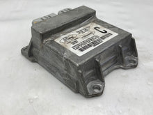 Load image into Gallery viewer, AIR BAG COMPUTER Escape Tribute 2001 01 2002 02 03 04 - NW34157
