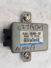 Load image into Gallery viewer, TRANSFER CASE COMPUTER Tribute 2001 01 2002 02 03 04 - NW34158

