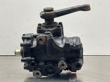 Load image into Gallery viewer, STEERING BOX MERCEDES SLK230 SLK320 SLK32 01 02 03 04 - NW169381
