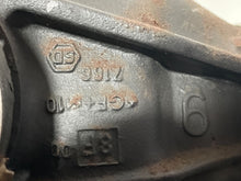 Load image into Gallery viewer, CARRIER ASSEMBLY 230 SLK SLK230 SLK32 SLK320 01 02 03 - NW47310
