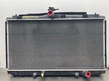 Load image into Gallery viewer, Radiator Toyota Avalon 2015 - NW401525
