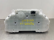 Load image into Gallery viewer, Speedometer Cluster Pontiac Solstice 2007 - NW403709
