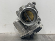 Load image into Gallery viewer, Throttle Body Pontiac Solstice 2007 - NW404600
