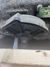 Load image into Gallery viewer, TRANSMISSION BMW 528i 1998 98 1999 99 - NW405055
