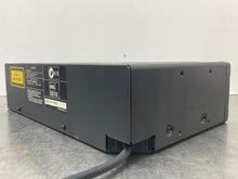 Load image into Gallery viewer, CD CHANGER Jaguar XJ8 XK8 2000 00 01 02 03 04 05 06 - NW401948
