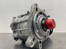 Load image into Gallery viewer, Transfer Case  KONA 2019 - NW404551
