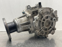 Load image into Gallery viewer, Transfer Case  KONA 2019 - NW404551
