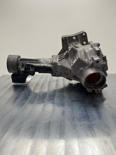 Load image into Gallery viewer, TRANSFER CASE RX350 RX350L Highlander Sienna Venza 2010-2019 - NW404578
