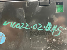 Load image into Gallery viewer, Radio  INFINITI Q45 2002 - NW137152
