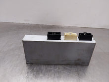 Load image into Gallery viewer, BODY CONTROL MODULE BCM COMPUTER 528i 535i 535i Gt 550i 550i Gt 09-16 - NW301083
