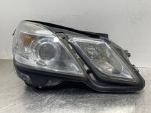 Load image into Gallery viewer, HEADLIGHT LAMP ASSEMBLY E300 E350 E400 E550 E63 10 11 12 13 Right - NW398977
