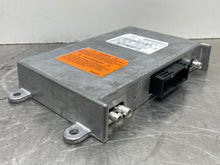 Load image into Gallery viewer, COMMUNICATION CONTROL MODULE COMPUTER C250 C300 C350 C63 CL550 10-15 - NW393688
