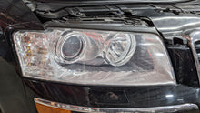 Load image into Gallery viewer, HEADLIGHT LAMP ASSEMBLY Audi A8 2003 03 2004 04 2005 05 Right - NW398912
