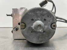 Load image into Gallery viewer, ABS PUMP QX4 Pathfinder 1997 97 98 1998 99 1999 - NW391651
