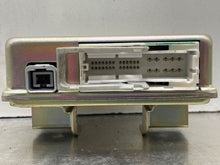 Load image into Gallery viewer, Computer  INFINITI QX4 1998 - NW393532

