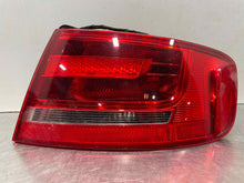 Load image into Gallery viewer, OUTER TAIL LIGHT LAMP A4 S4 2009 09 2010 10 2011 11 2012 12 Right - NW404741
