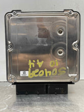Load image into Gallery viewer, ECU ECM COMPUTER Audi A4 A5 2010 10 - NW395359
