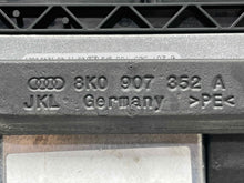 Load image into Gallery viewer, ECU ECM COMPUTER Audi A4 A5 2010 10 - NW395359
