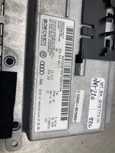 Load image into Gallery viewer, Display Screen Audi Q7 A6 S6 2005 05 2006 06 2007 07 2008 08 09 10 11 - NW399121
