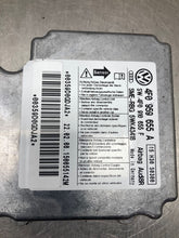 Load image into Gallery viewer, AIRBAG CONTROL MODULE COMPUTER Audi A6 06 07 08 09 10 - NW393424
