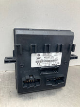 Load image into Gallery viewer, KEYLESS ENTRY CONTROL MODULE COMPUTER Audi A6 S6 2007 07 2008 08 - NW393425
