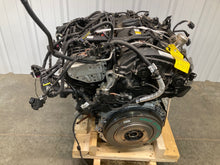 Load image into Gallery viewer, Engine Motor  530E 2018 - NW395749
