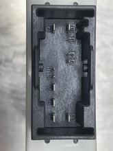 Load image into Gallery viewer, BODY CONTROL MODULE BCM COMPUTER 320i 328D 328i 328I GT 15-20 - NW393474
