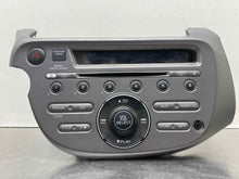 Load image into Gallery viewer, Radio Honda Fit 2009 09 2010 10 AM FM CD MP3 - NW401928
