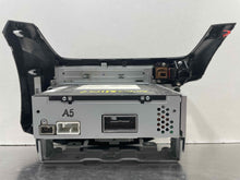 Load image into Gallery viewer, Radio Honda Fit 2009 09 2010 10 AM FM CD MP3 - NW401928
