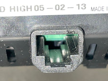 Load image into Gallery viewer, INFO-GPS SCREEN Ford Escape 2013 13 2014 14 2015 15 2016 16 - NW399097
