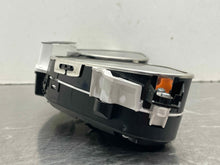Load image into Gallery viewer, SPEEDOMETER CLUSTER Audi Q7 2013 13 2014 14 2015 15 - NW403729
