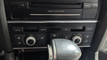 Load image into Gallery viewer, FRONT TEMPERATURE CONTROLS Audi Q7 2013 13 2014 14 2015 15 - NW398740
