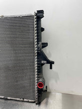 Load image into Gallery viewer, RADIATOR Audi Q7 09 10 11 12 13 14 15 - NW401511
