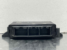 Load image into Gallery viewer, BODY CONTROL MODULE COMPUTER Audi Q7 13 14 15 16 17 18 - NW393443
