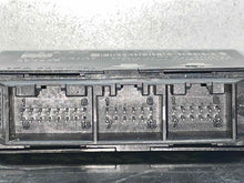 Load image into Gallery viewer, BODY CONTROL MODULE COMPUTER Audi Q7 13 14 15 16 17 18 - NW393443
