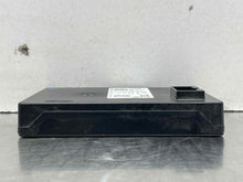 Load image into Gallery viewer, BODY CONTROL MODULE COMPUTER Audi Q7 10 11 12 13 14 15 - NW393444
