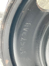 Load image into Gallery viewer, Power Steering Pump Ford Edge 2013 - NW162698
