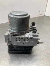 Load image into Gallery viewer, ABS ANTI-LOCK BRAKE PUMP Honda Pilot 2005 05 - NW391665
