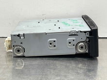 Load image into Gallery viewer, RADIO Honda Pilot 2005 05 - NW401931
