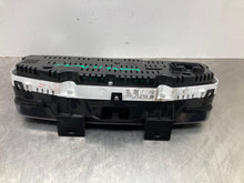 Load image into Gallery viewer, Speedometer Cluster Ford Taurus 2016 - NW403710
