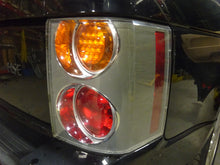 Load image into Gallery viewer, TAIL LIGHT LAMP ASSEMBLY Land Rover Range Rover 03 04 05 Right - NW182034

