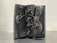 Load image into Gallery viewer, TAIL LIGHT LAMP ASSEMBLY Land Rover Range Rover 03 04 05 Right - NW182034
