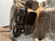 Load image into Gallery viewer, TRANSFER CASE BMW X3 X4 X5 X6 12 13 14 15 16 - NW404538
